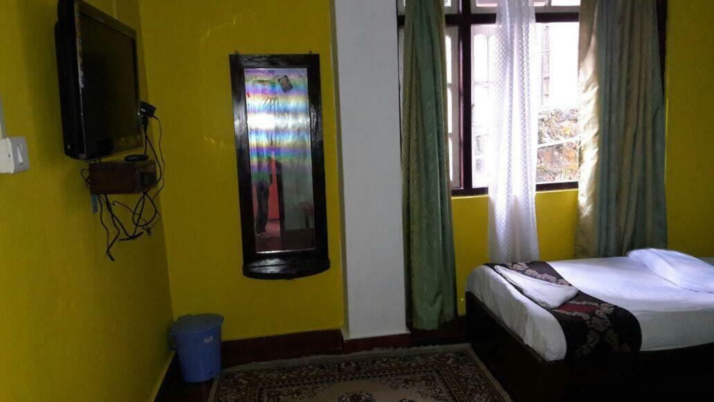 Golden Fish Hotel, ลาชุง ภายนอก รูปภาพ